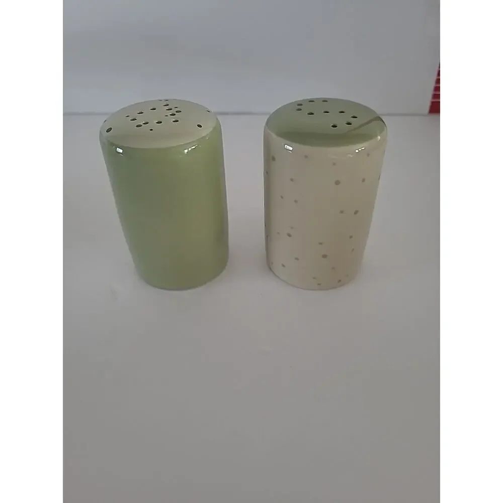 Darling Spring Salt Pepper Shaker Set NEW Farmhouse Ceramic Stoneware Green